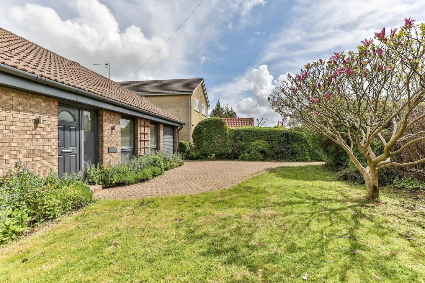 3 Bedroom Bungalow Close To Peak District With Garden Sheffield Eksteriør billede