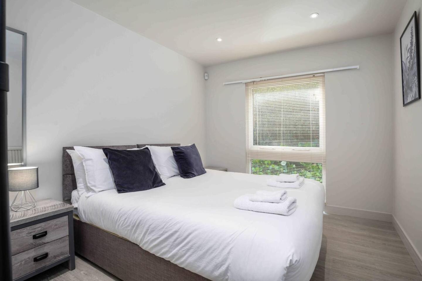 3 Bedroom Bungalow Close To Peak District With Garden Sheffield Eksteriør billede